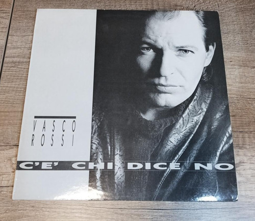 Vasco rossi chi dice no - c'è,